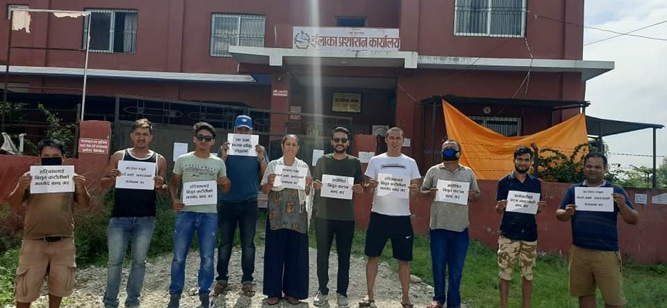 विद्युत कटाैती विरुद्द हरिवनमा विराेध प्रदर्शन, समाधान नभए कडा आन्दाेलन गर्ने चेतावनी