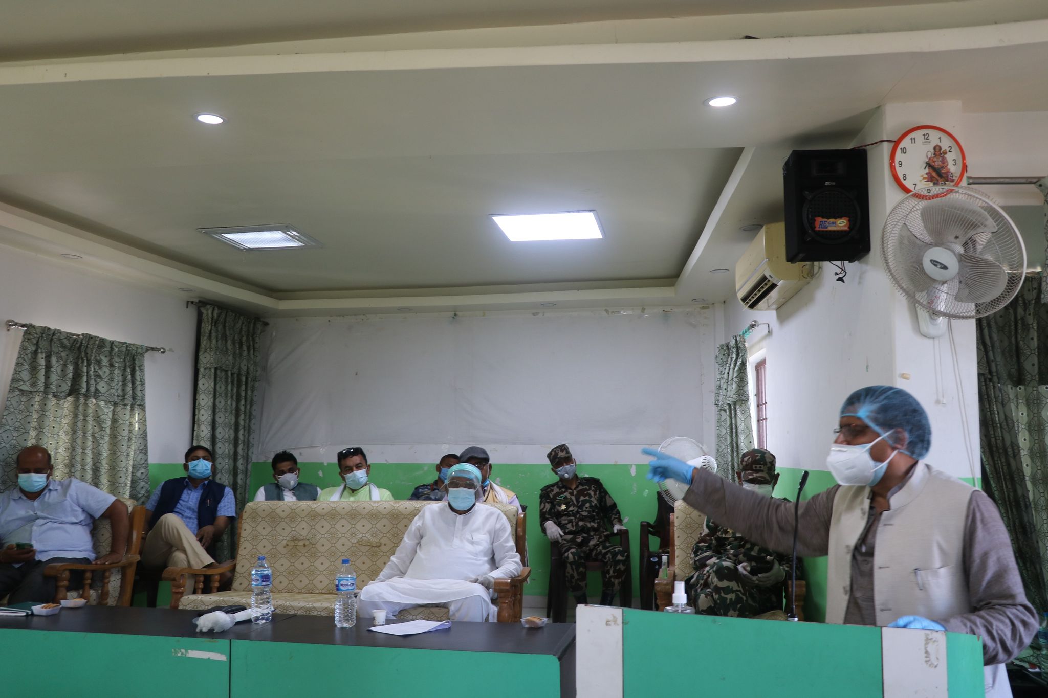 सर्लाही र रौतहटका सरोकारवालाबीच मुख्यमन्त्री राउतले भने–‘जिल्लाले बजेट खर्च गर्नै सकेनन्’