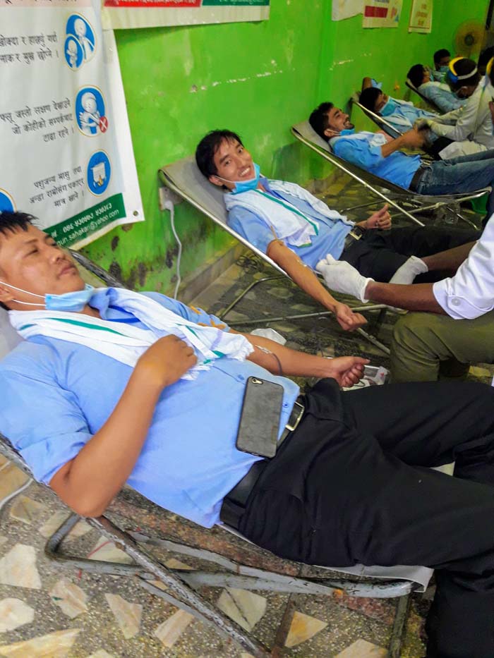 हरिवनमा आज ११९ जनाले गरे रक्तदान