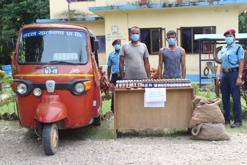अटोबाट लागूऔषध बरामद, ओसारपसारमा संलग्न दुई पक्राउ