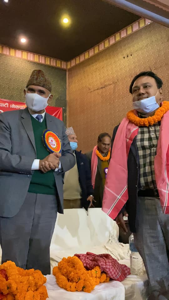 चेम्बर अफ कमर्स हरिवनका अध्यक्ष पोते नेकपा ओली समुहमा प्रवेश