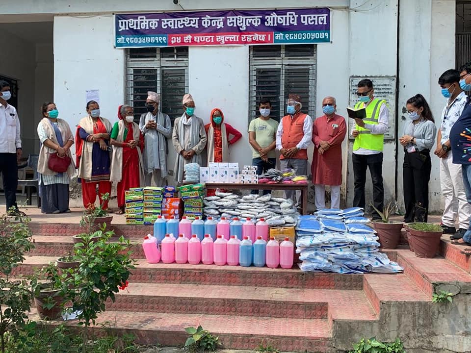 खाडी मुलुकमा कार्यरत खत्रीले गरे लालबन्दीमा दुईलाख बढीको सहयोग