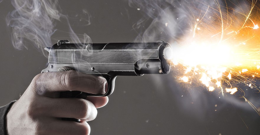 सर्लाहीको बलरामा गोली चल्यो, मन्त्रीका पिएसोसहित दुई घाईते