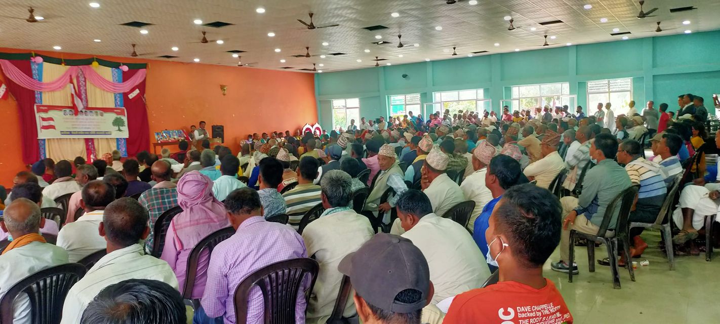 मधुवनगोठ, लालबन्दी र अत्रौलीमा नेपाली कांग्रेसको शुभकामना साटासाट