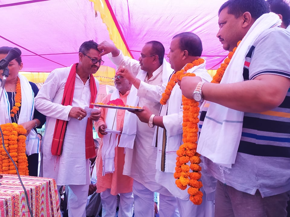 कबिलासी नगरपालिकामा एमालेबाट मेयरका प्रत्यासी कर्ण कांग्रेसमा प्रवेश