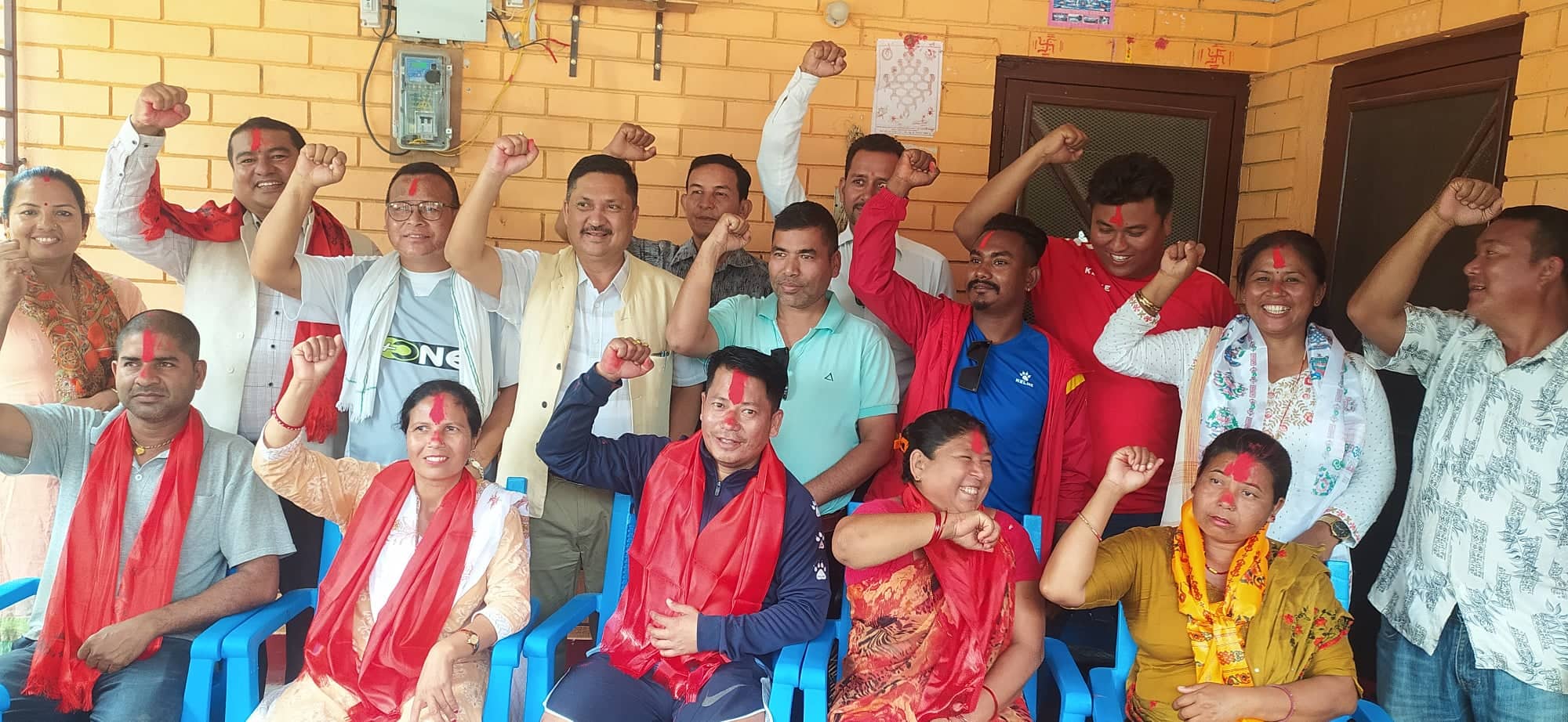 समाजवादी निकट युवा संघका जिल्ला अध्यक्ष जय गोले एमालेमा प्रवेश