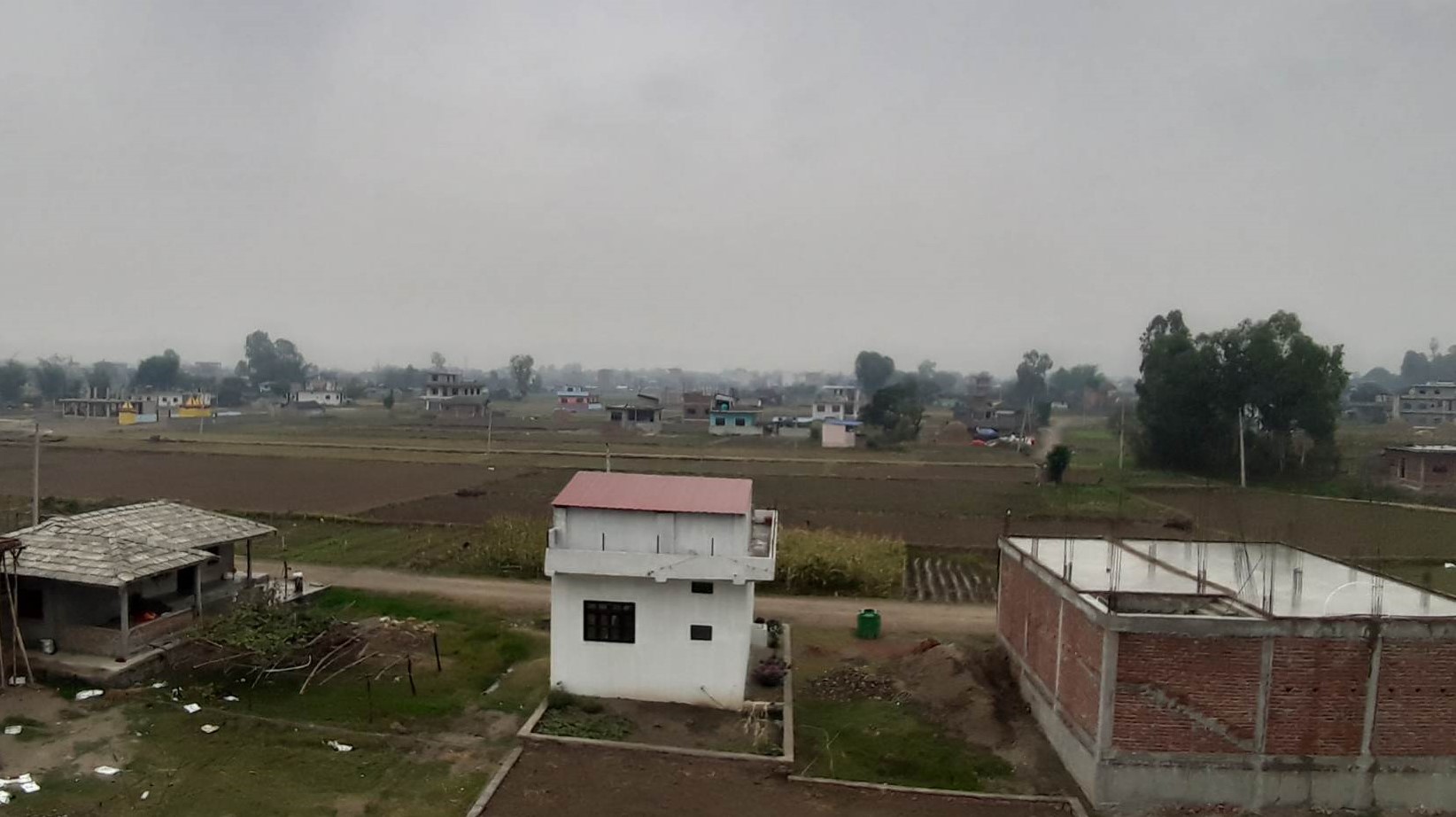 सर्लाहीमा आज पनि मौसम धुम्मियो