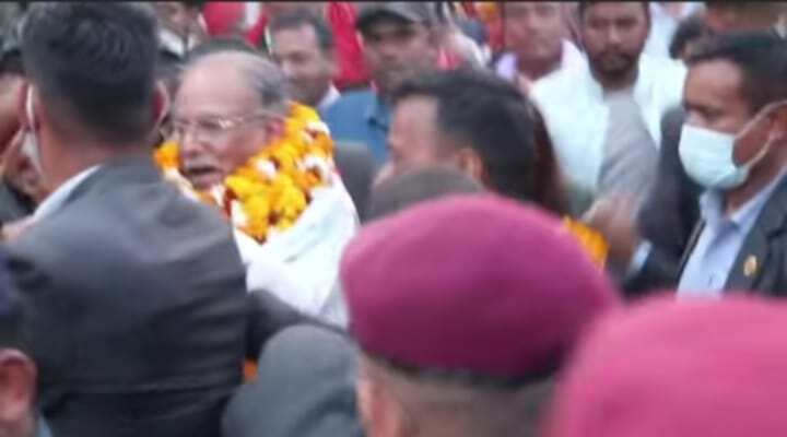 सर्लाही प्रवेश गर्यो माओवादीको जागरण अभियान, प्रचण्डसहितका नेता आइपुगे
