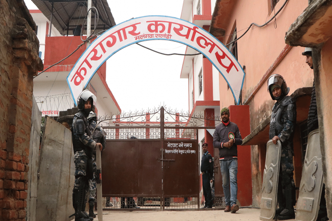 नख्खुबाट फरार कैदीबन्दी सर्लाहीमा पक्राउ
