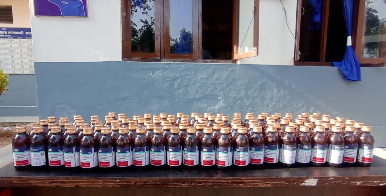नवलपुर र राजघाटबाट लागुऔषधसहित ४ युवक पक्राउ
