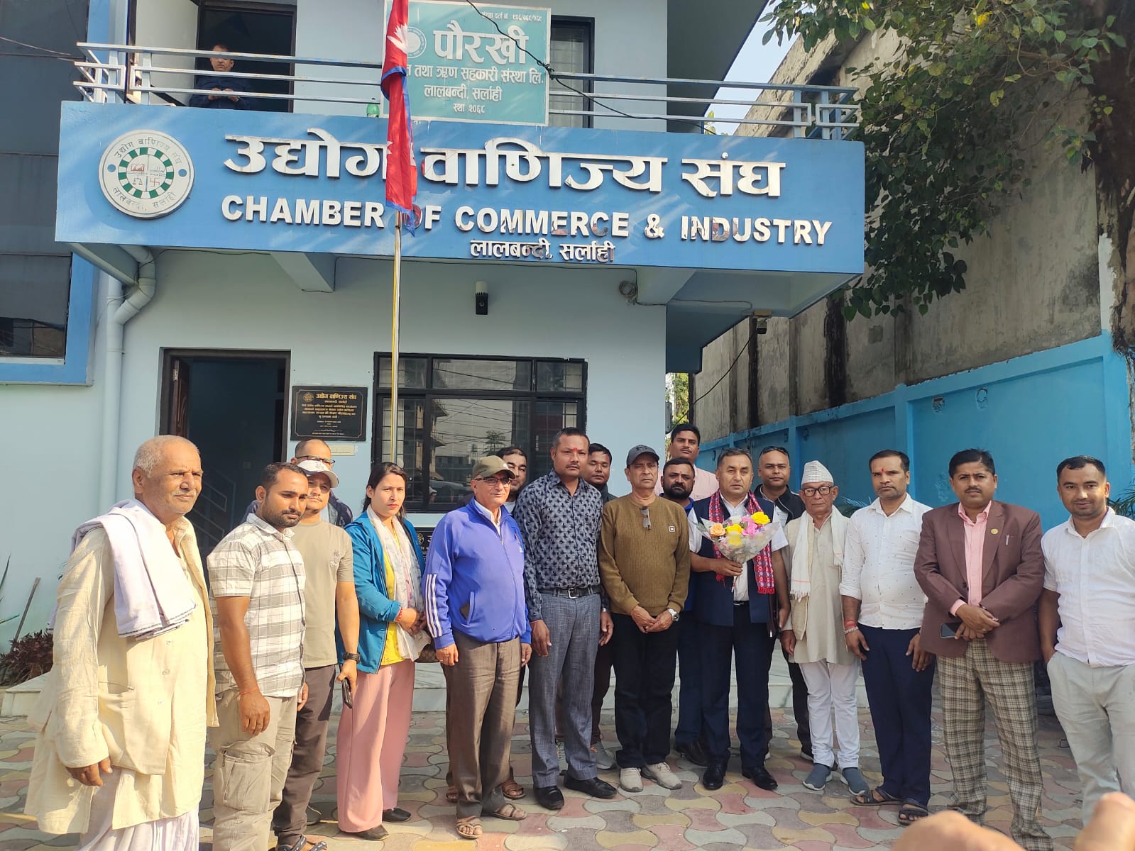 सिडिओ कडरियालाई उद्योग वाणिज्य संघ लालबन्दीको स्वागत
