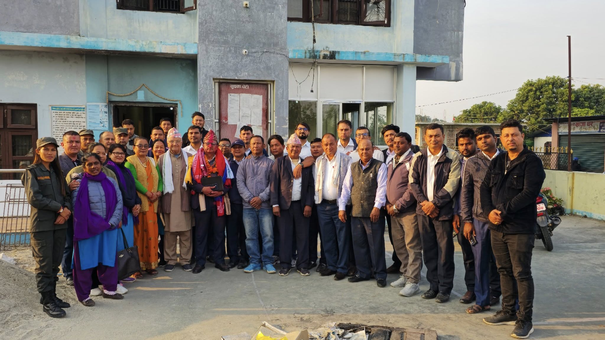 न्यौपानेले पाए अनिवार्य अवकाश