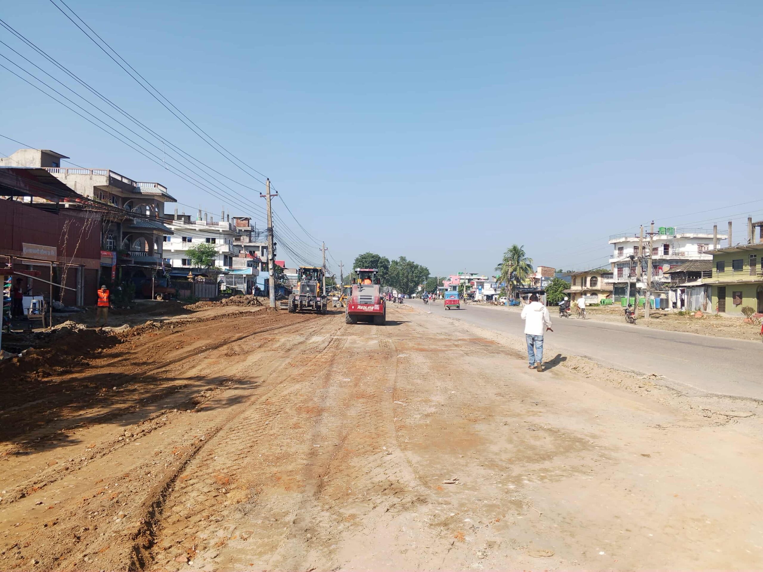 चाडपर्वपछि धमाधम हुँदै छ राजमार्ग विस्तार