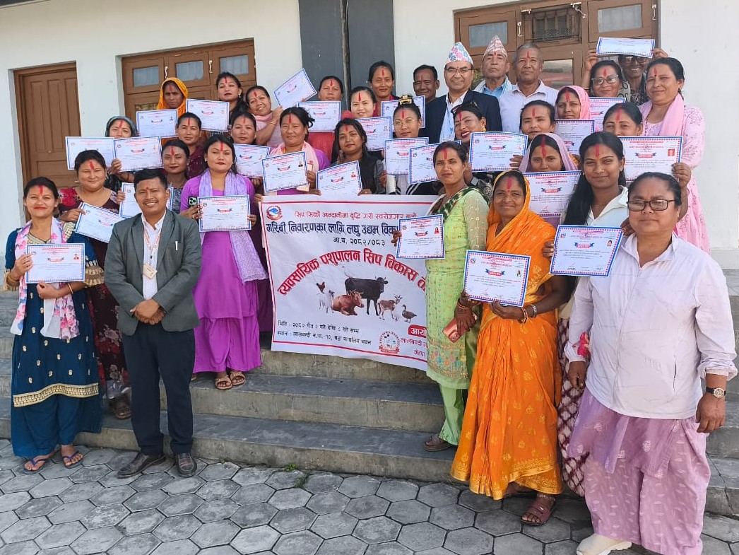लालबन्दी १० मा २६ जना महिलालाई पशुपालन सम्वन्धी तालिम प्रदान