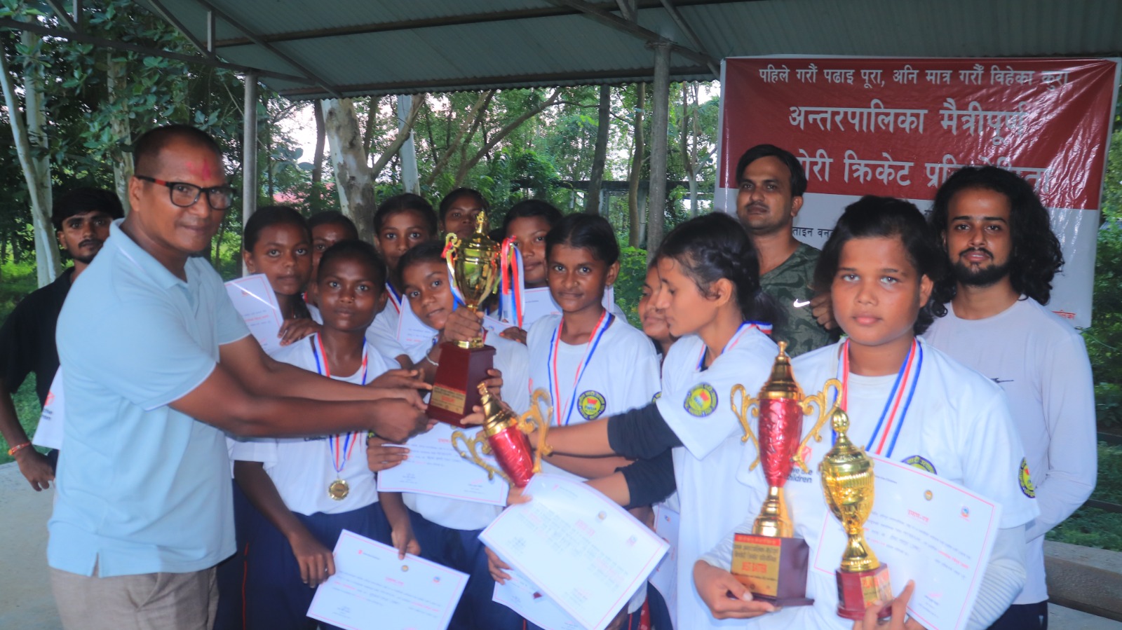 बालविवाह मुक्त समाज निर्माणका लागि किशोरी क्रिकेटः ईश्वरपुरलाई हराउँदै हरिपुर विजयी